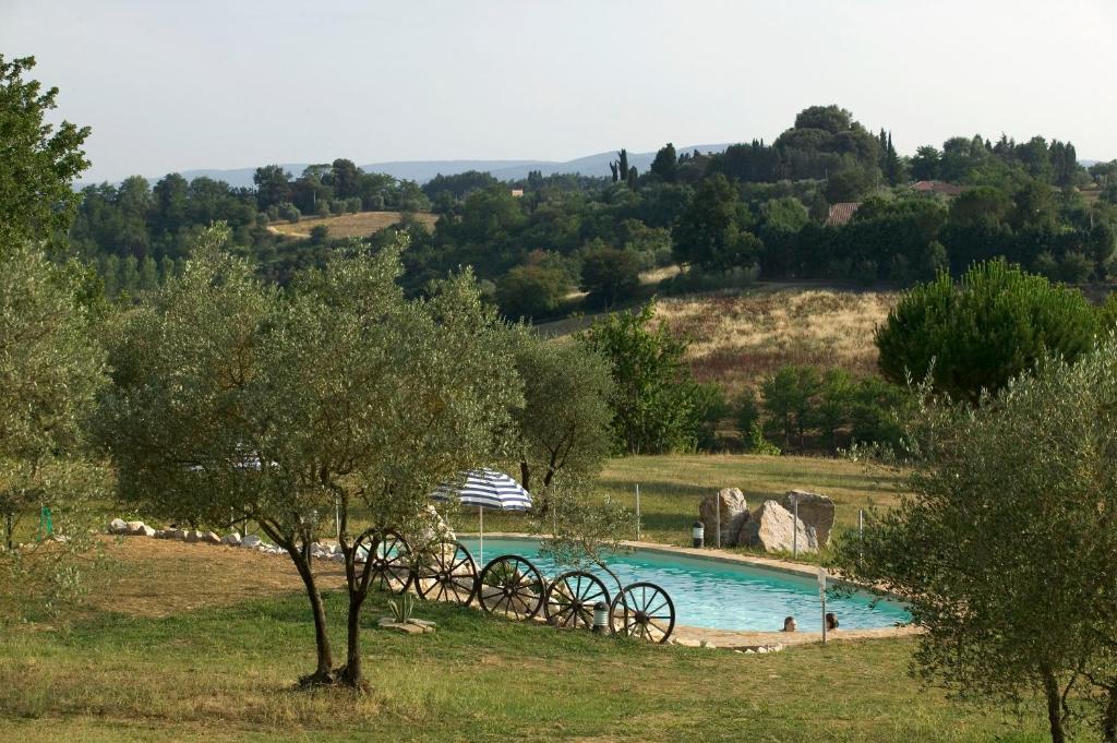 Agriturismo La Grotta Di Montecchino Siena Quarto foto