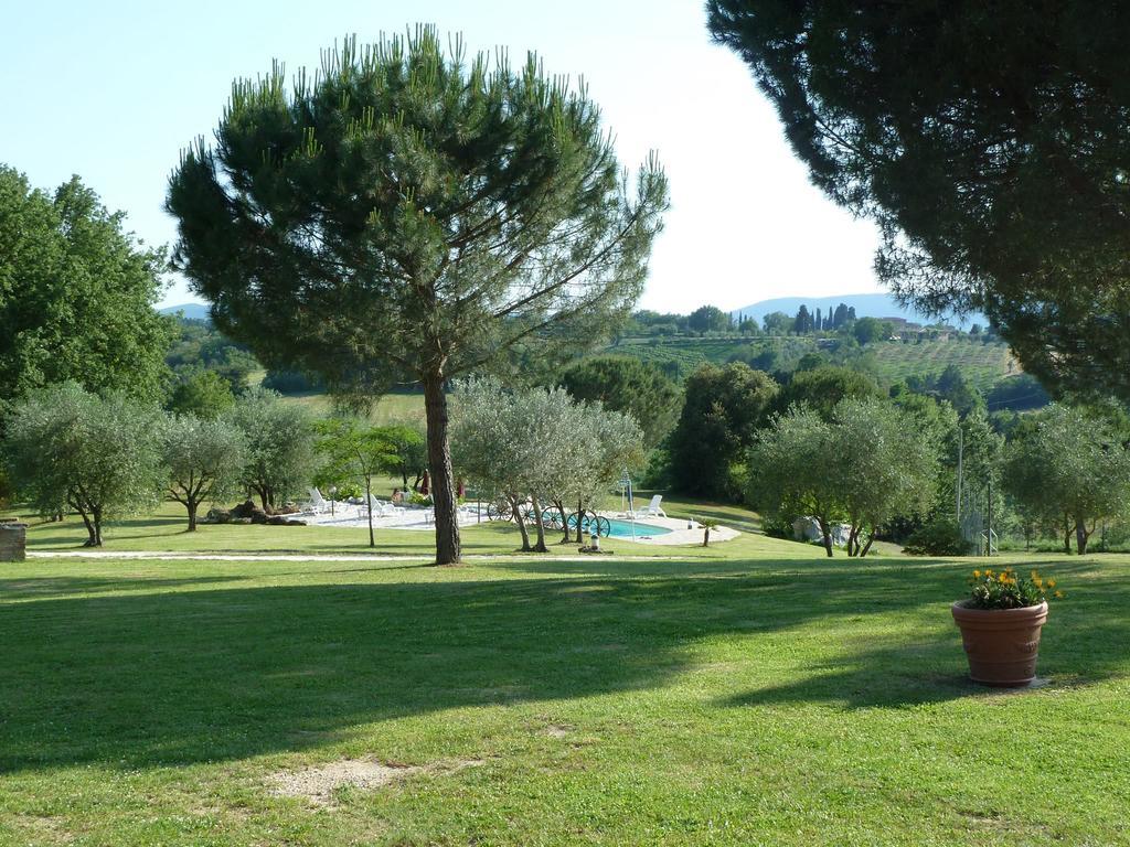 Agriturismo La Grotta Di Montecchino Siena Exterior foto