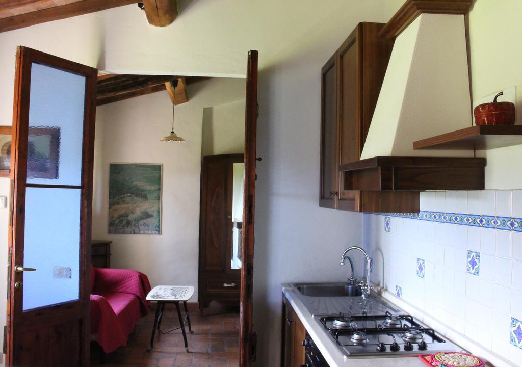 Agriturismo La Grotta Di Montecchino Siena Exterior foto