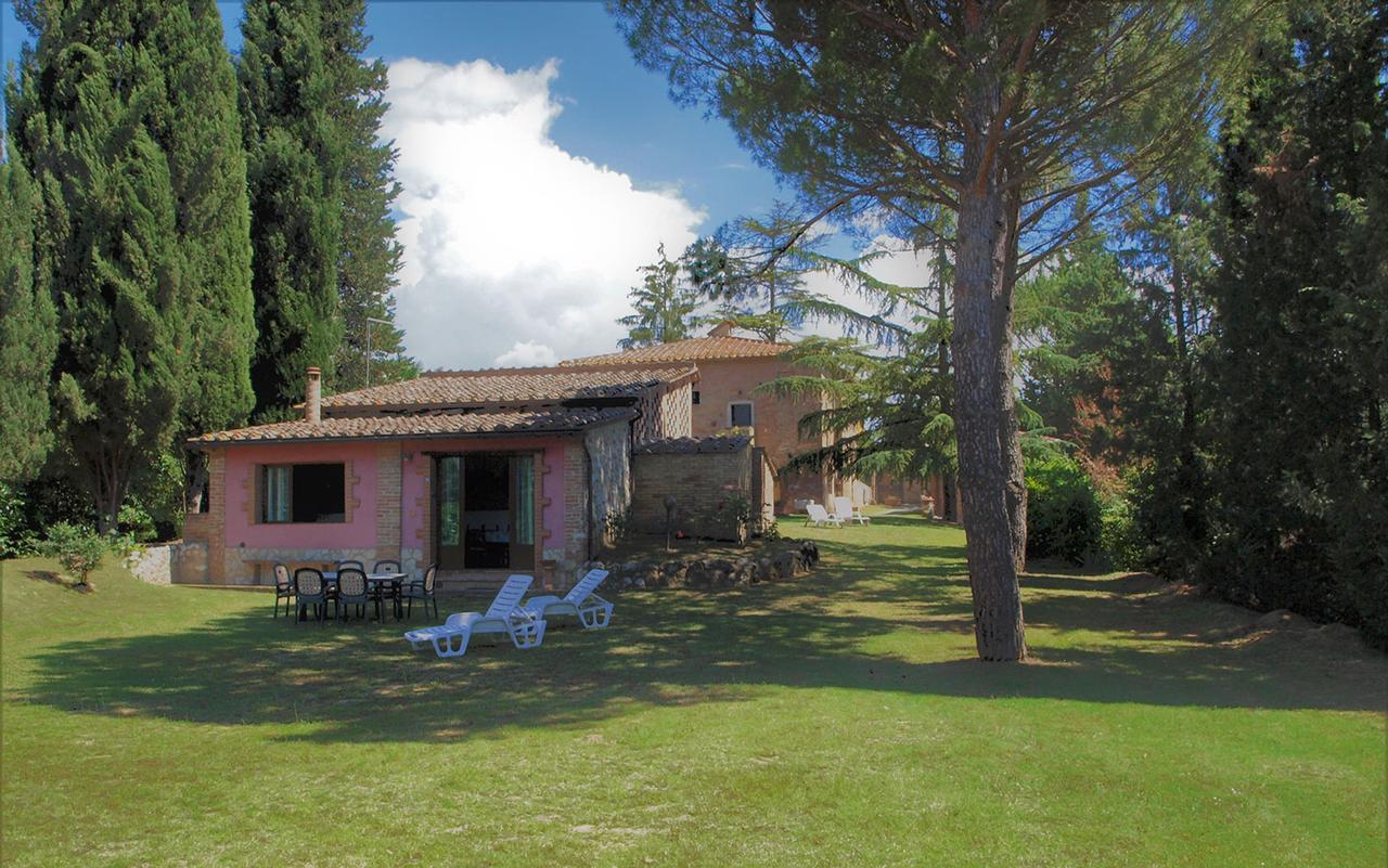 Agriturismo La Grotta Di Montecchino Siena Exterior foto
