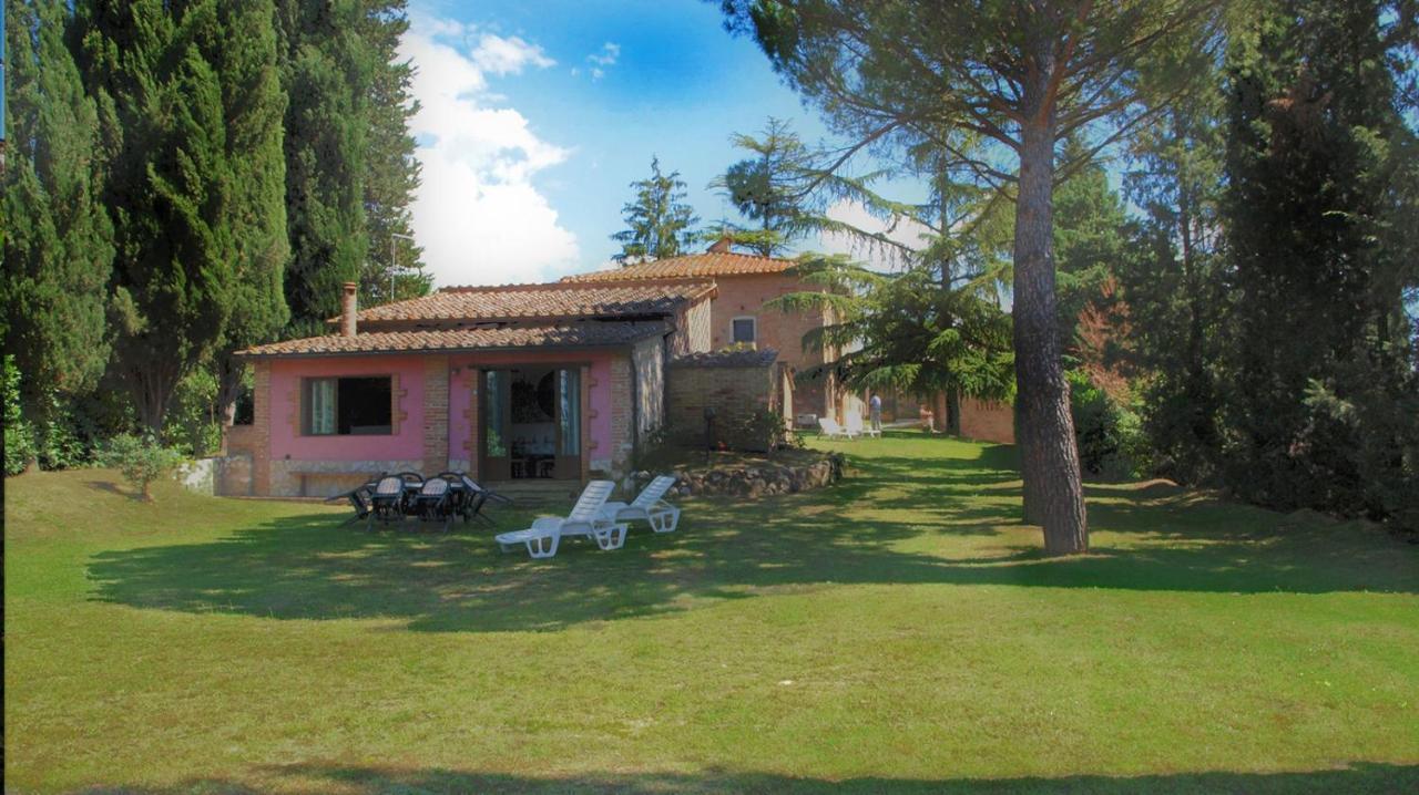Agriturismo La Grotta Di Montecchino Siena Exterior foto